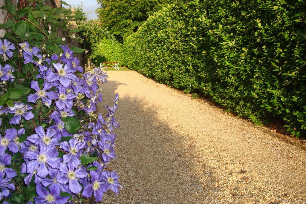Pinfield Boutique Hotel Hedgerley ภายนอก รูปภาพ